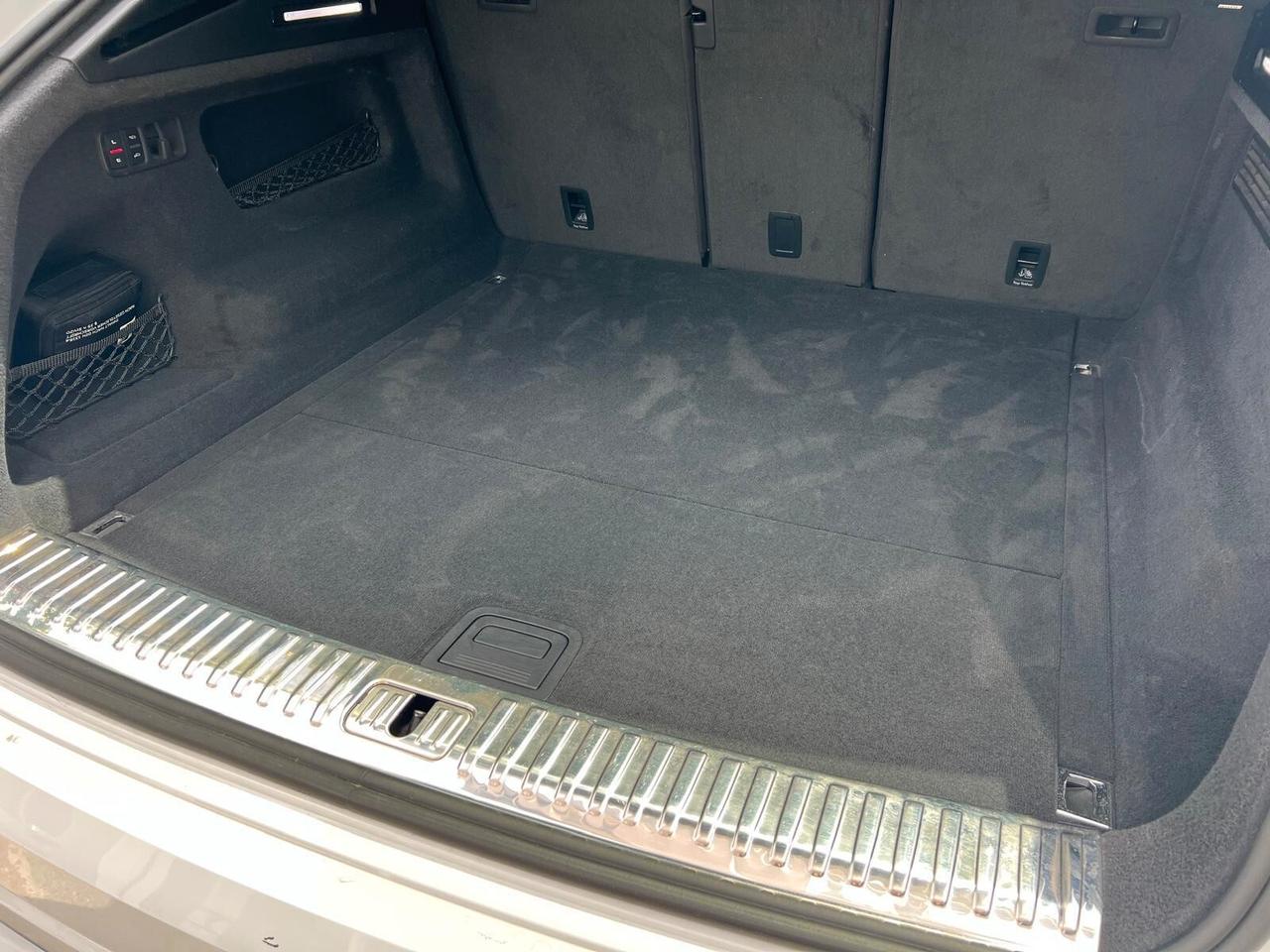 AUDI Q8 50 TDI 286cv QUATTRO TIPTRONIC SPORT