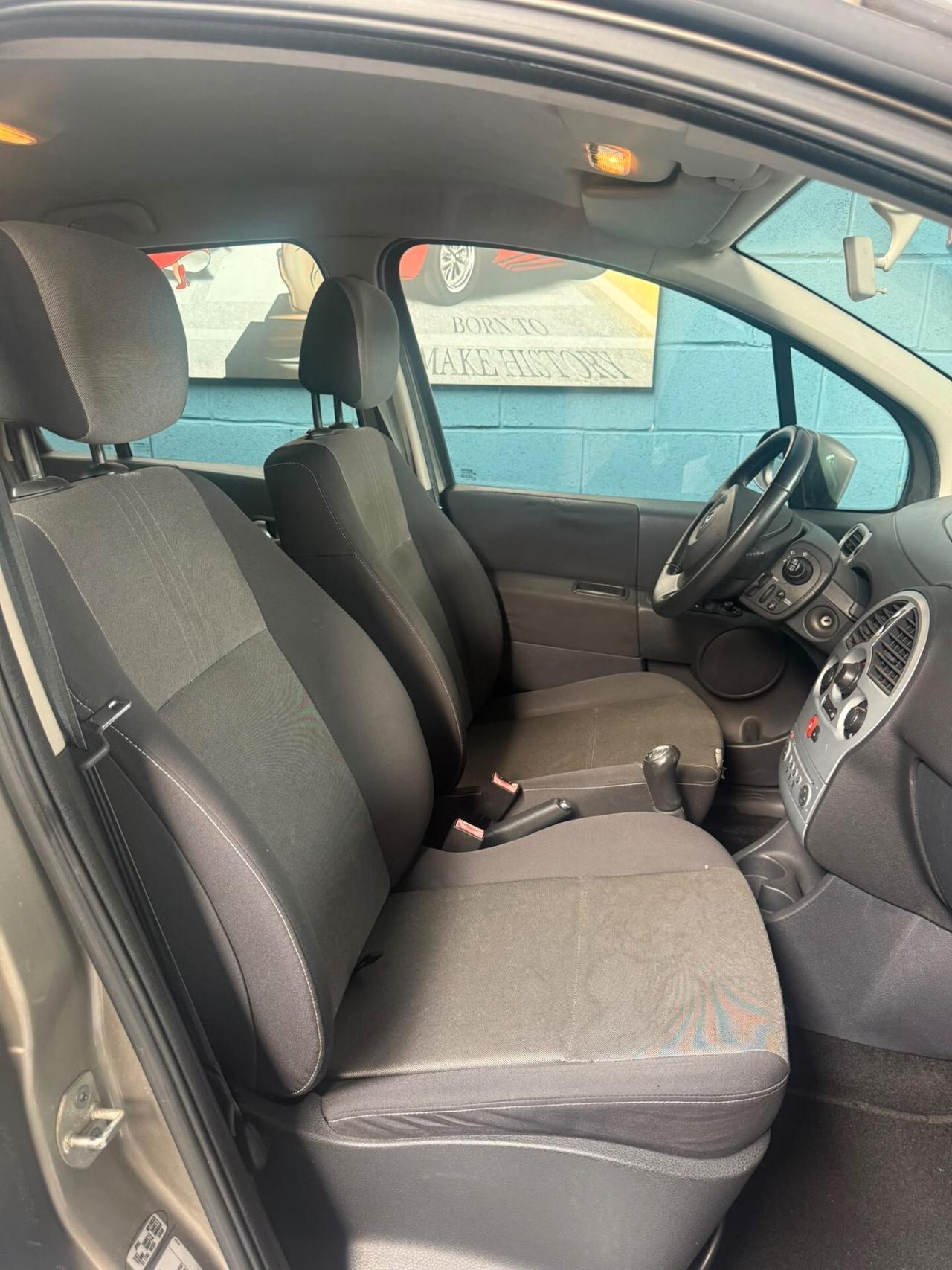RENAULT 1.2CC 75CV OK NEOPATENTATI