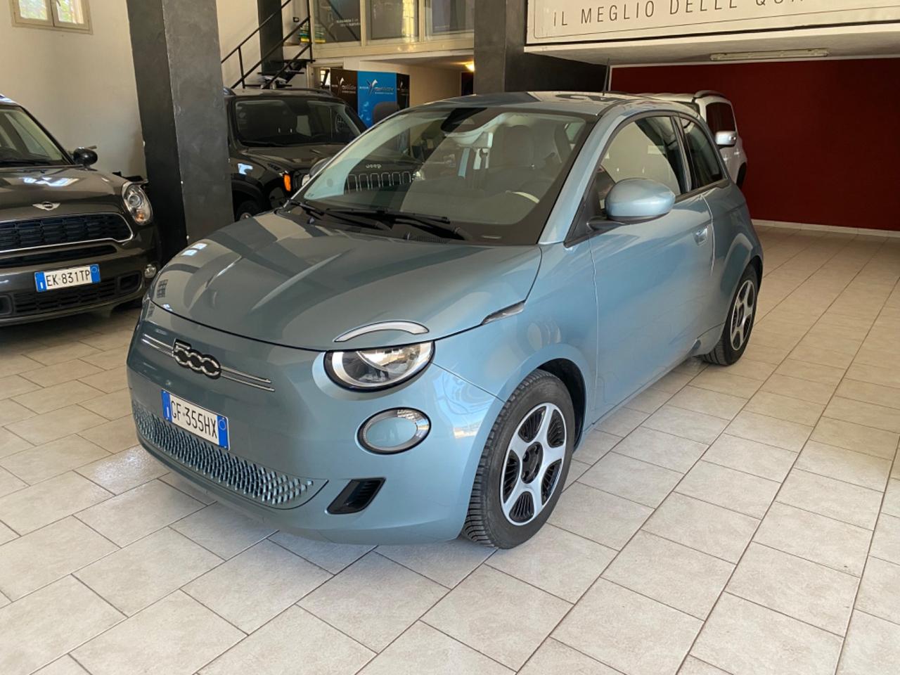 Fiat 500 Passion Berlina 42 kWh