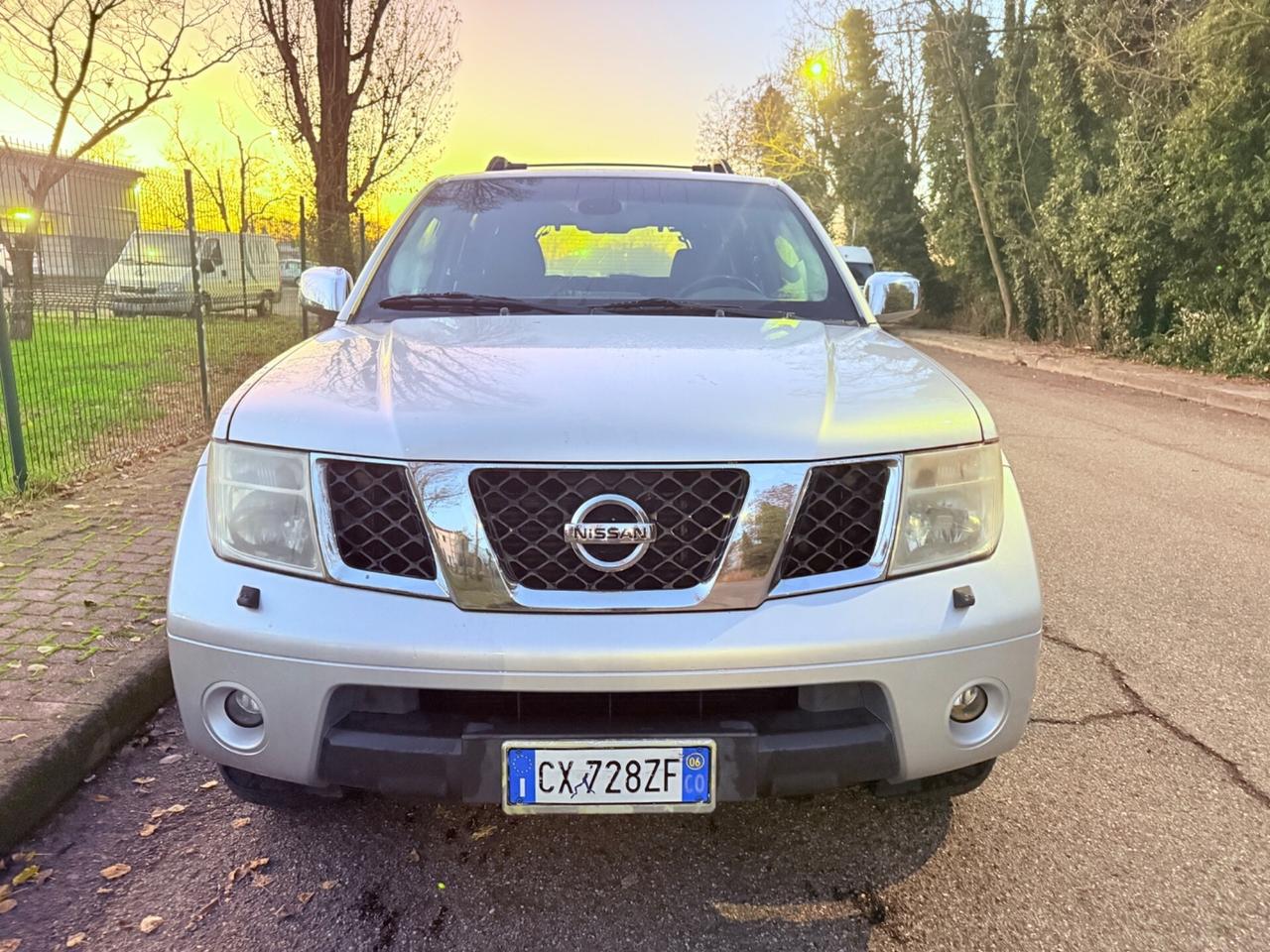 Nissan 2.5- 4X4- 7 POSTI- PERFETTAAAA OTTIME CONDI