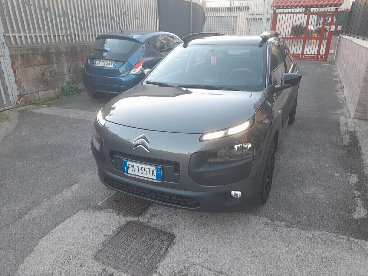 Citroen C4 Cactus PureTech 82 Shine