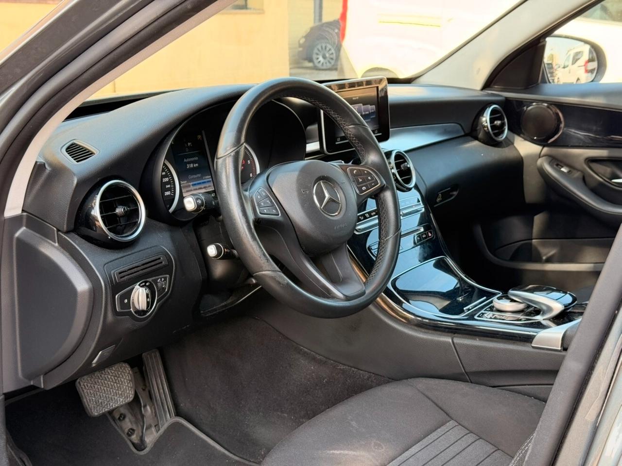 Mercedes-benz C 180 d Auto Business
