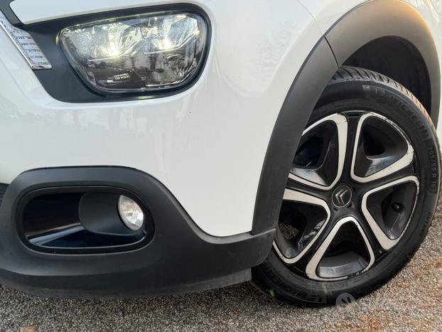 CITROEN C3 BlueHDi S&S Shine Pack NAVI