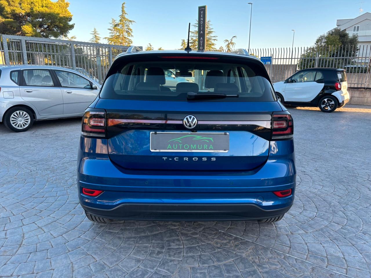 Volkswagen T-Cross 1.6 TDI DSG R-LINE