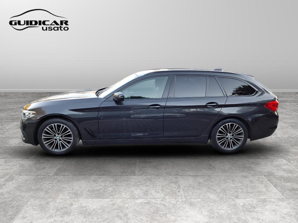 BMW Serie 5 G31 2020 Touring LCI - 520d Touring mhev 48V xdrive Luxury auto