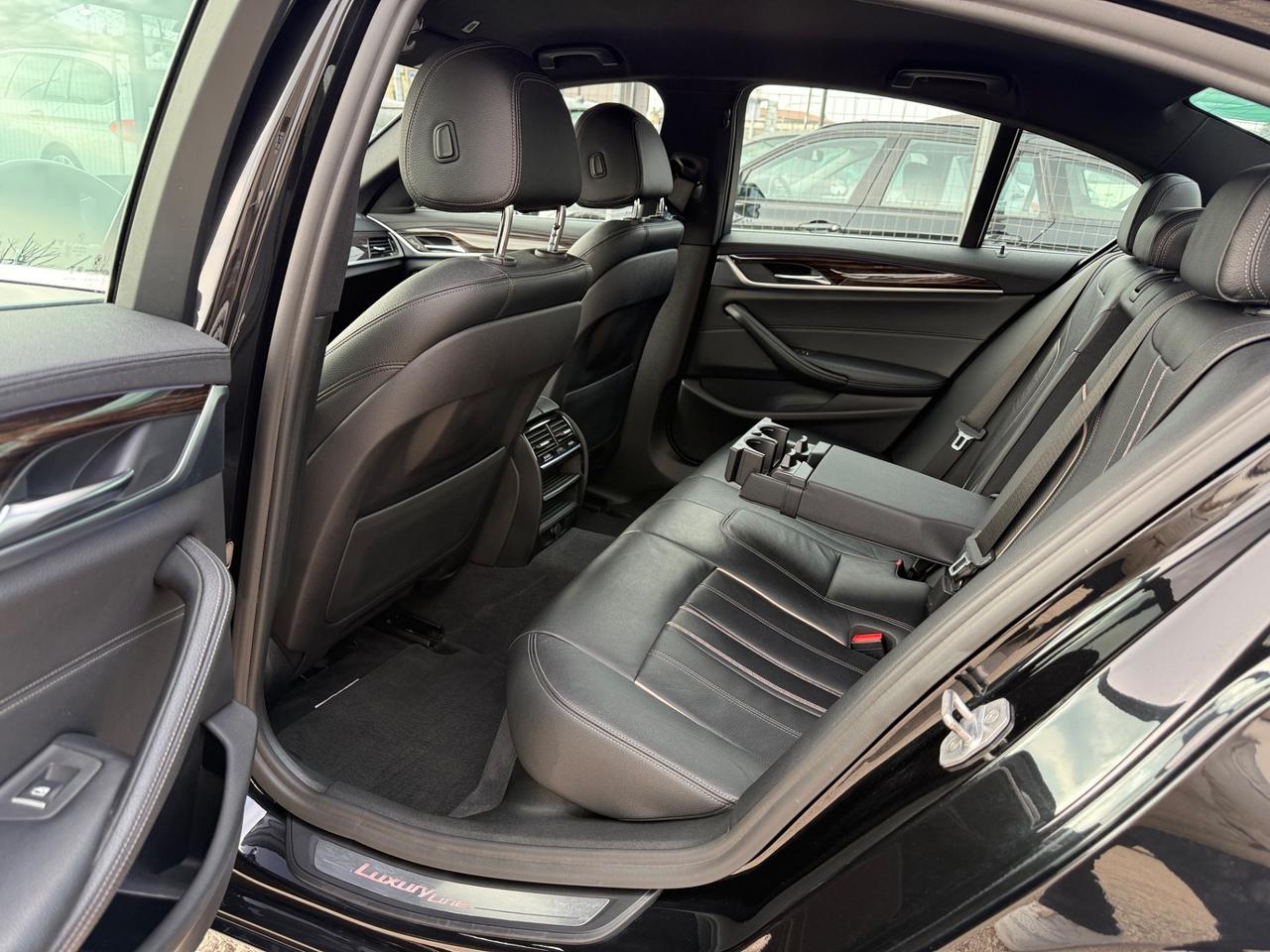 Bmw 520 Serie 5 G30 Berlina 520d Luxury Navi+Led+Pelle