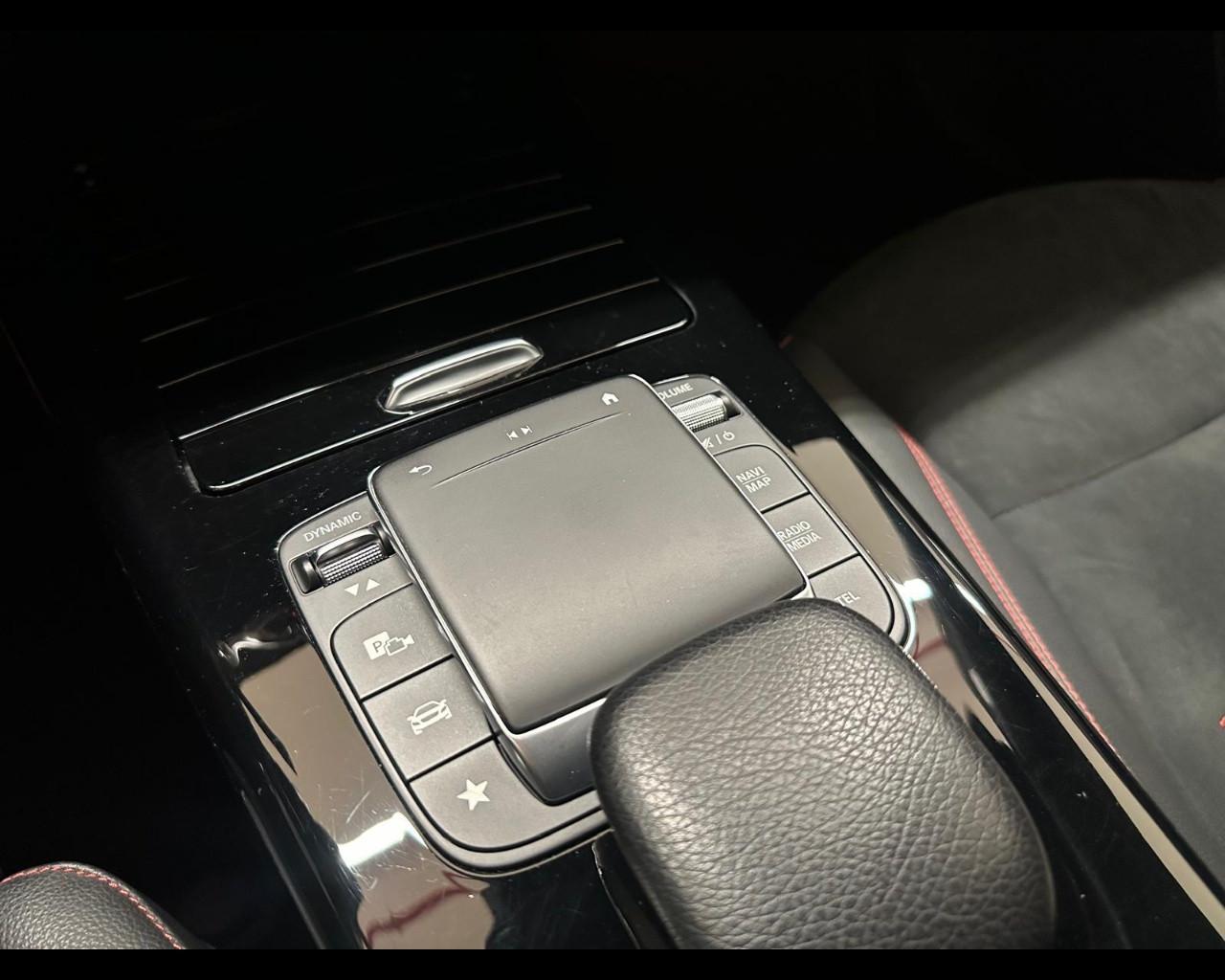 Mercedes-Benz CLA Coupé (C118) - CLA 200 d Automatic Premium