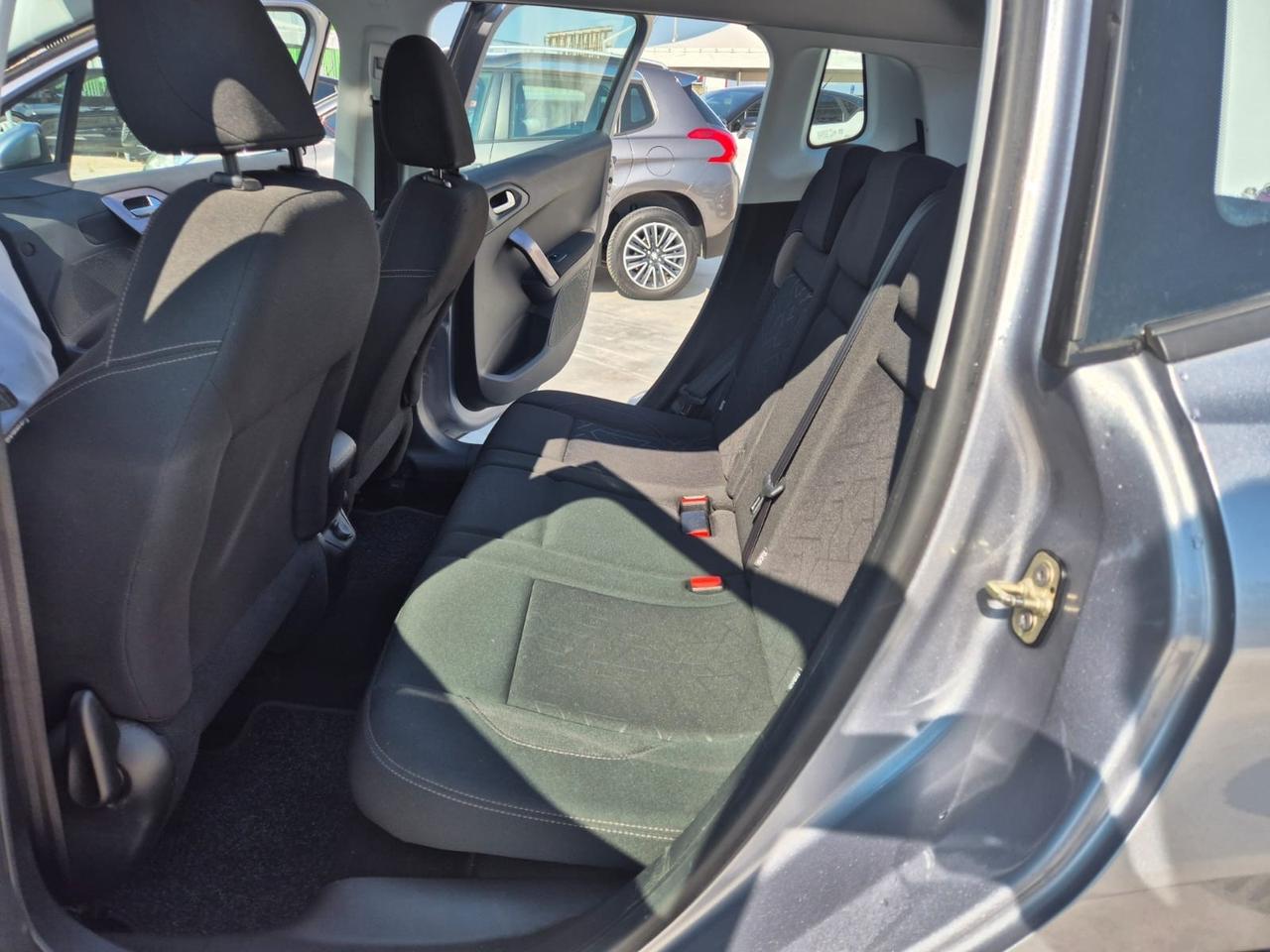 Peugeot 2008 1.6 e-HDi 92 CV Stop&Start Active