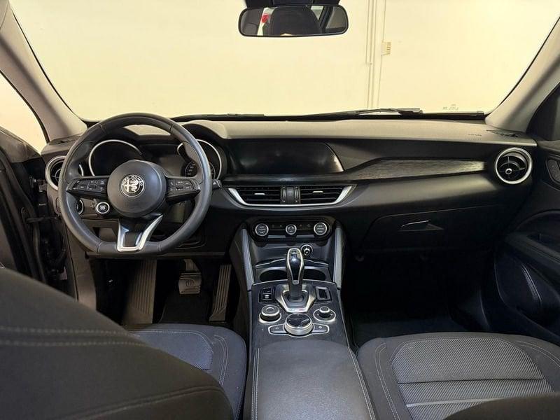 Alfa Romeo Stelvio 2.2 Turbodiesel 160 CV AT8 RWD AUTOCARRO