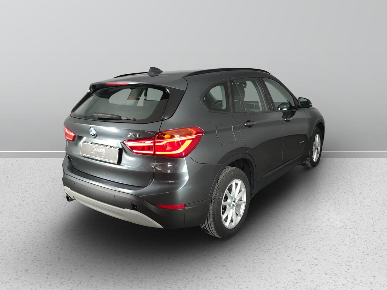 BMW X1 F48 - X1 sdrive18d Business