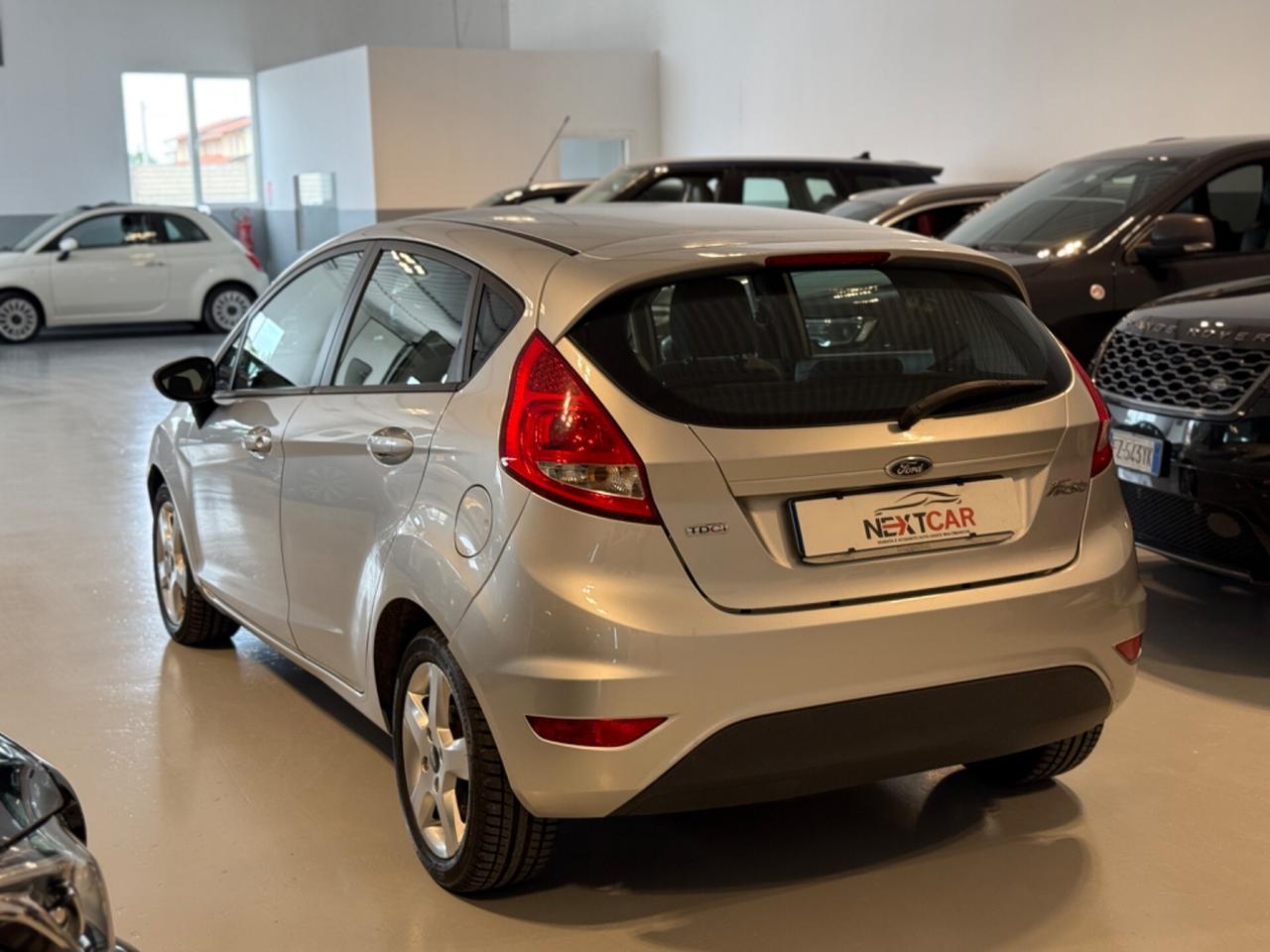 Ford Fiesta 5p 1.4 tdci Titanium DISTRIBUZIONE FATTA!