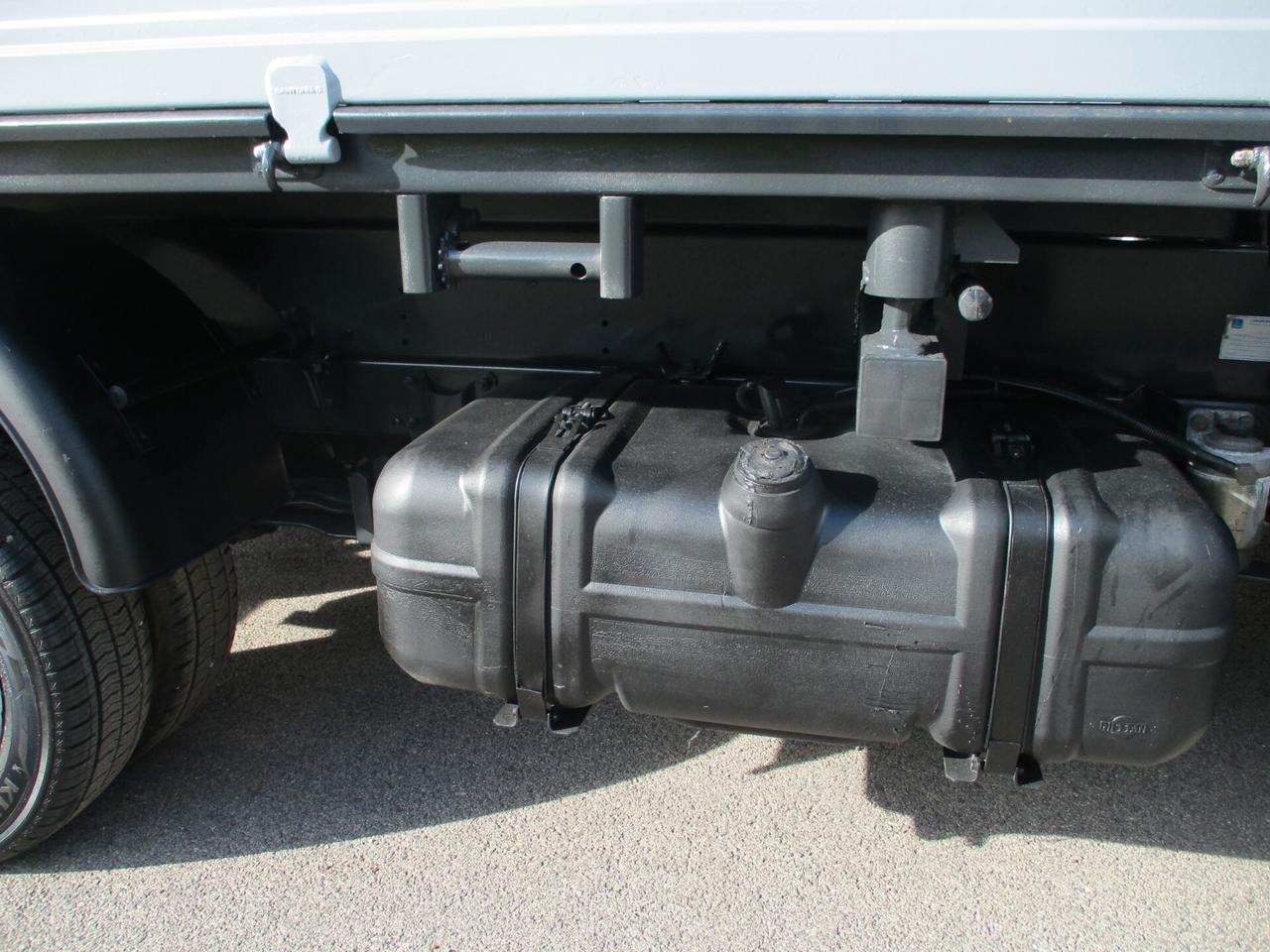 Nissan Cabstar 3000 120CV RIBALTBILE TRILATERALE **PERFETTO**