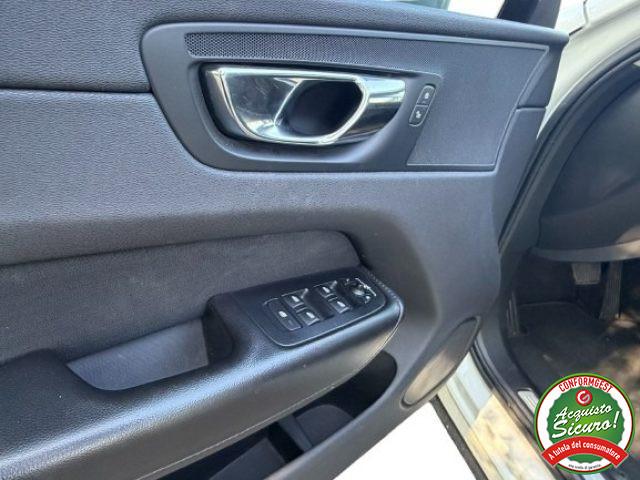 VOLVO XC60 D4 AWD Geartronic Business