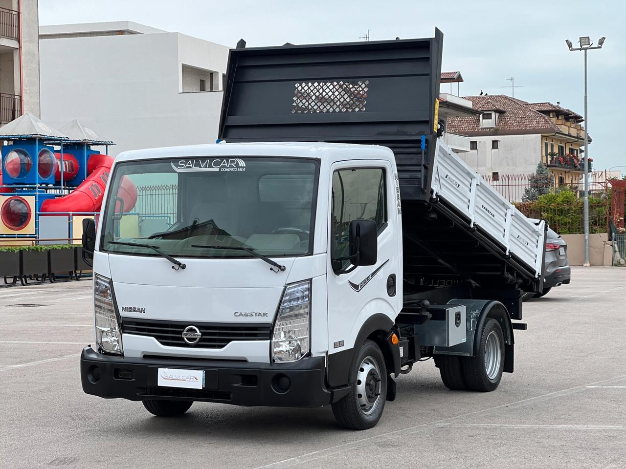 NISSAN CABSTAR 35.13 RIBALTABILE TRILATERALE