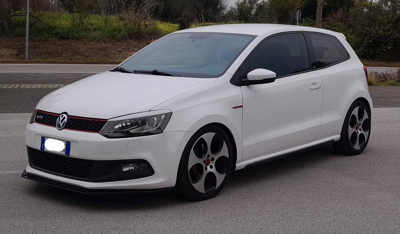 Volkswagen Polo 1.4 TSI DSG 3 porte GTI