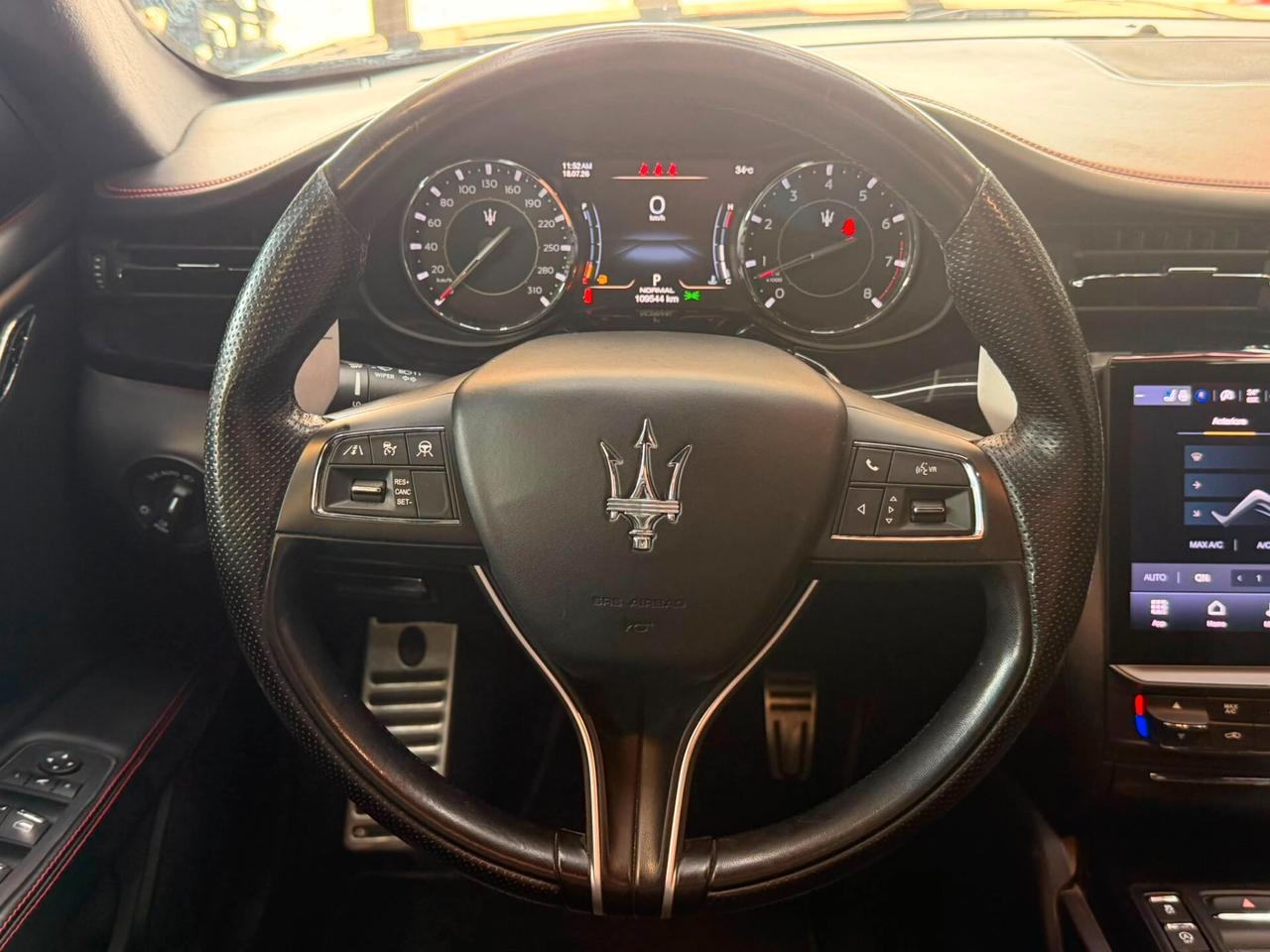 Maserati Quattroporte V6 430 CV AWD Modena Q4