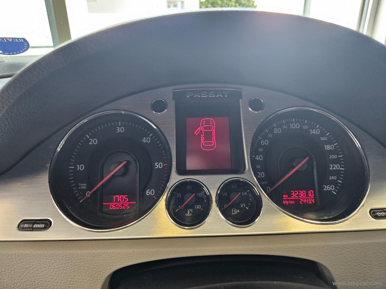 VOLKSWAGEN Passat 2.0 TDI DPF Var. Comfortline