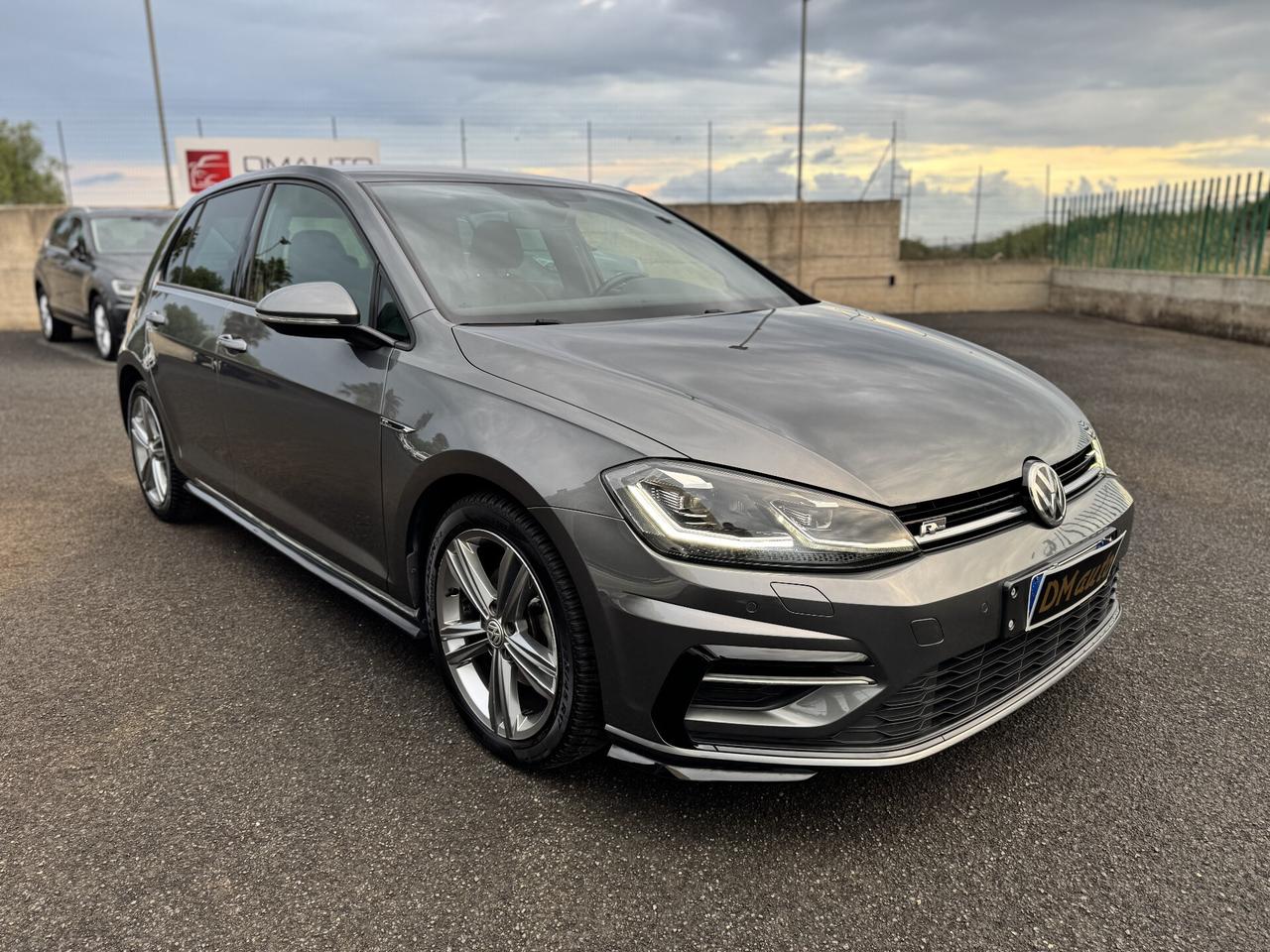 Volkswagen Golf 1.6 TDI 115 CV DSG 5p. R-Line
