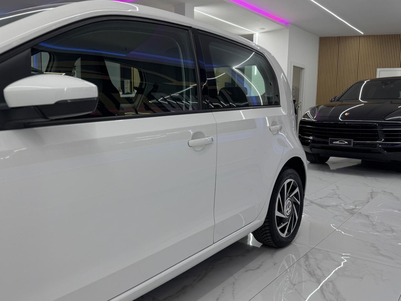 Volkswagen up BlueMotion Technology Full Opt