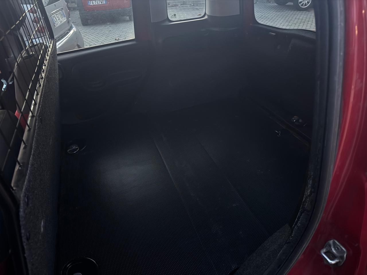 Fiat Panda VAN 1.3 MJT - AUTOCARRO 2 POSTI