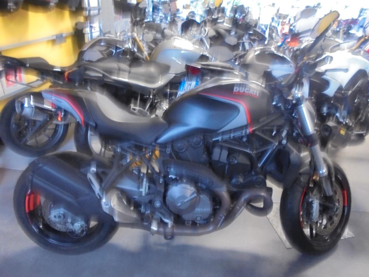 Ducati Monster 821