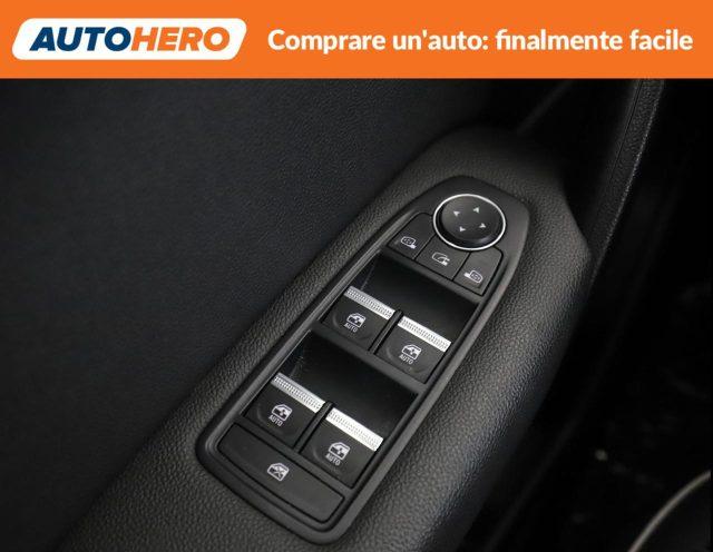 RENAULT Captur Plug-in Hybrid E-Tech 160 CV Intens
