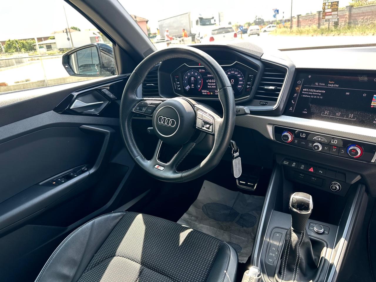 Audi A1 citycarver 35 TFSI S tronic Admired