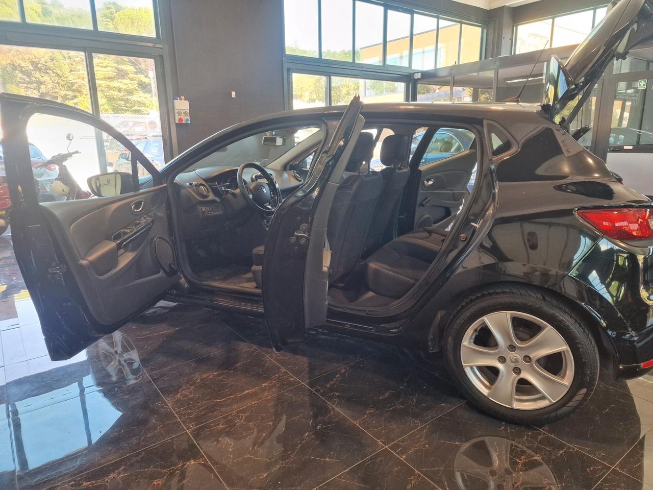 Renault Clio 1.2 75CV GPL 5 porte Live