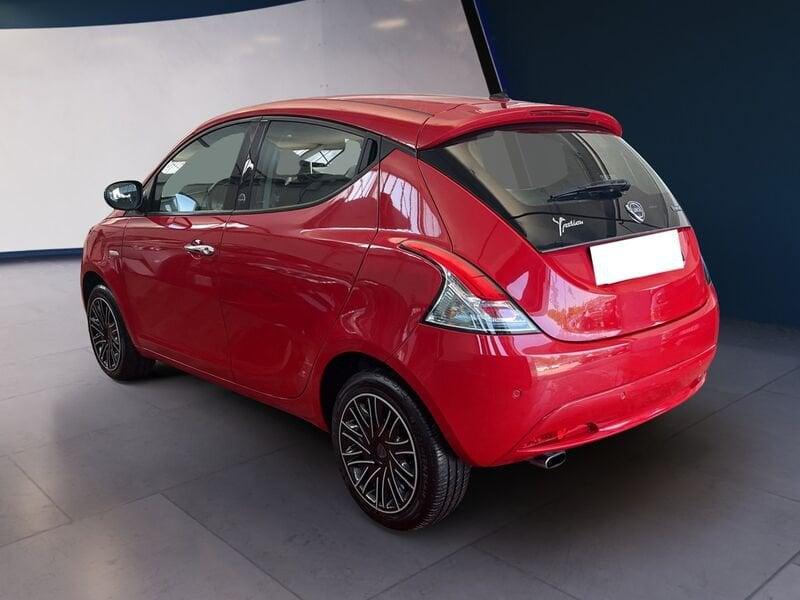 Lancia Ypsilon III 2015 1.0 hybrid Gold s&s 70cv