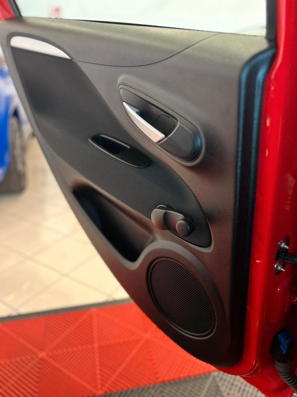 Fiat Punto Evo 1.4 GPL SOLI 17000 KM