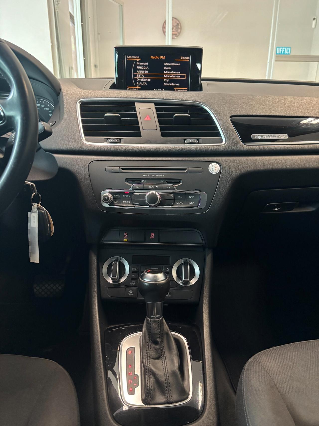 Audi Q3 2.0 tdi Business quattro 177cv s-tronic