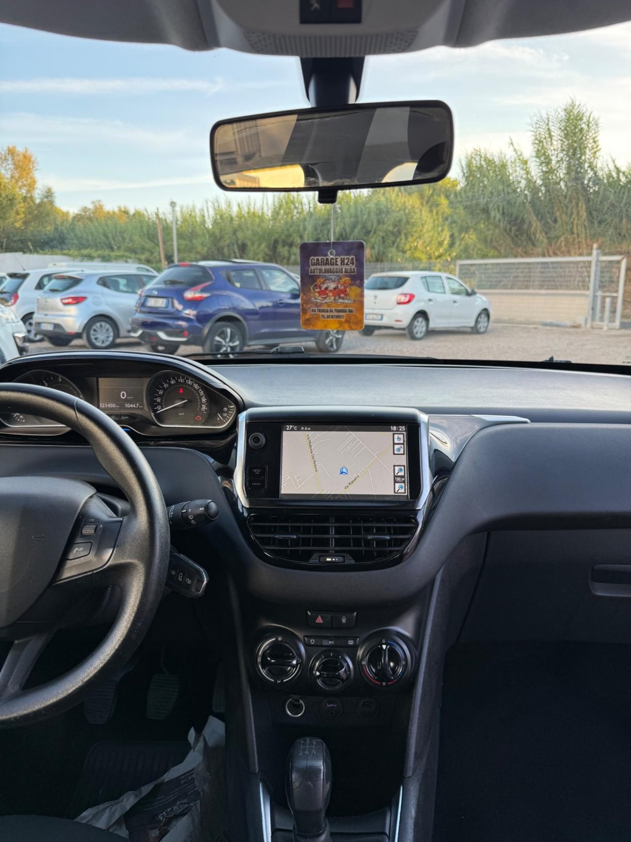 Peugeot 208 1.4 HDi 68 CV 5 porte Allure