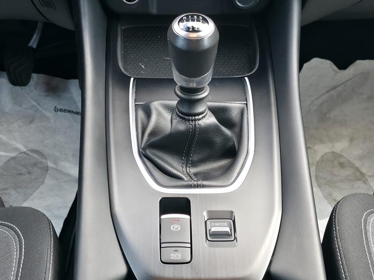 Nissan Qashqai MHEV 140 CV N-Connecta