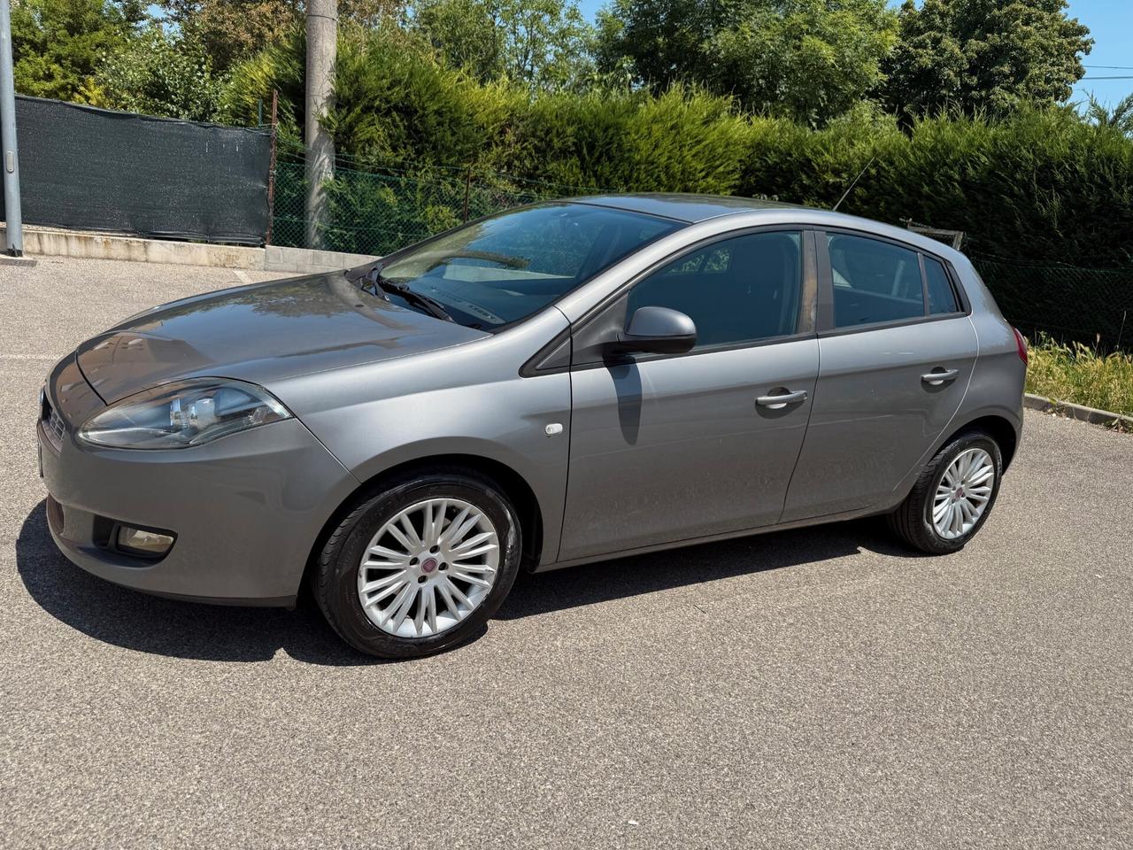 Fiat Bravo 1.6 MJT - 12 MESI DI GARANZIA -