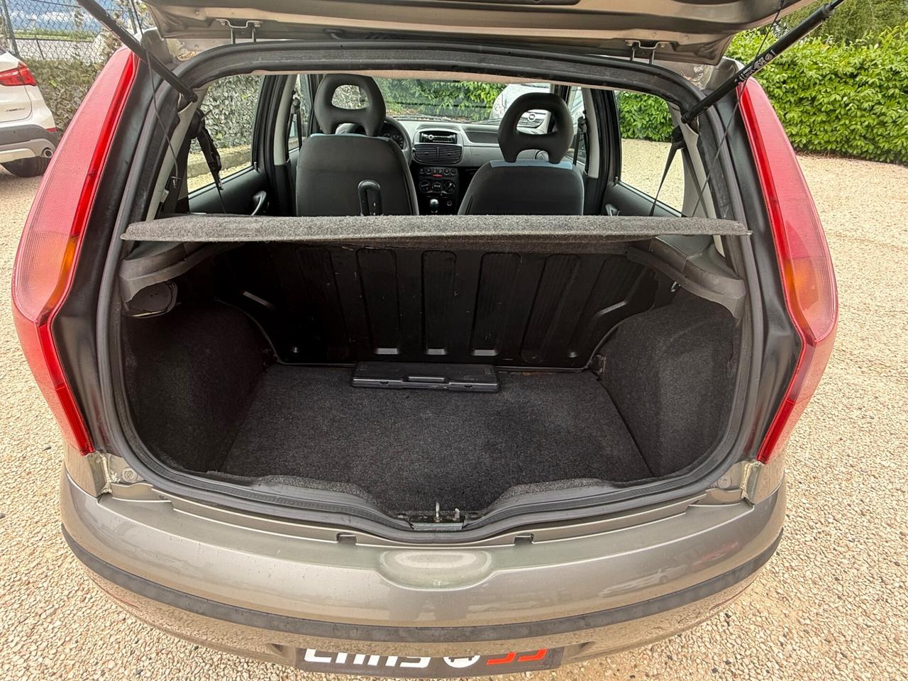 Fiat Punto 1.2i cat 5 porte ELX