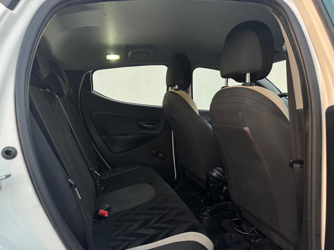 Lancia Ypsilon 1.3 MJT 16V 95 CV 5 porte S&S Gold