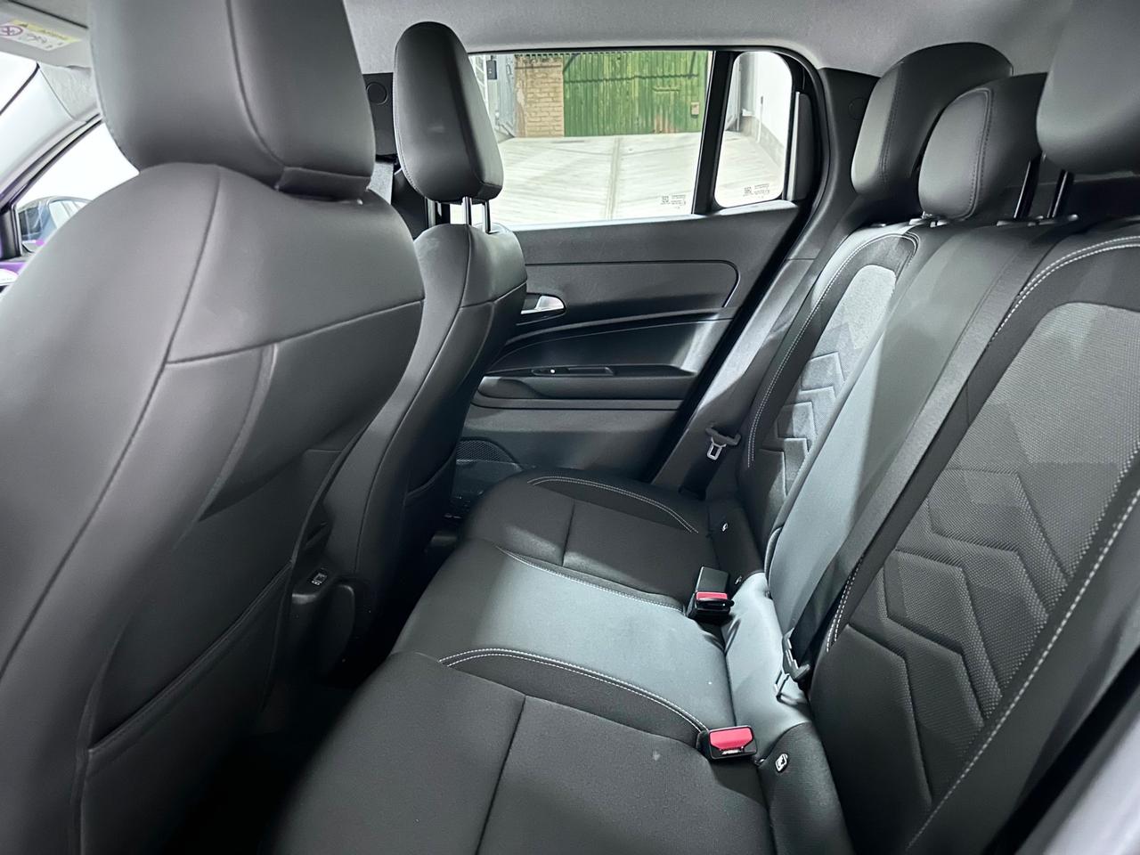 Jeep Avenger 1.2 Turbo 100 CV MHEV Summit