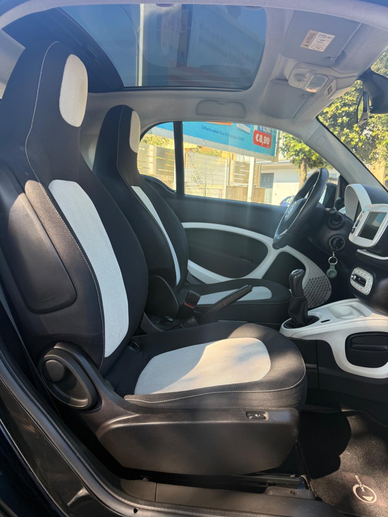 Smart ForTwo 70 1.0 Prime fari zero sinistri unico proprietario