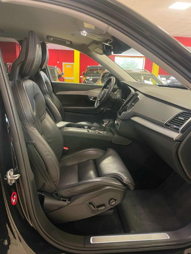 VOLVO XC90 D5 AWD E6 Geartronic *FULL FULL OPTION*