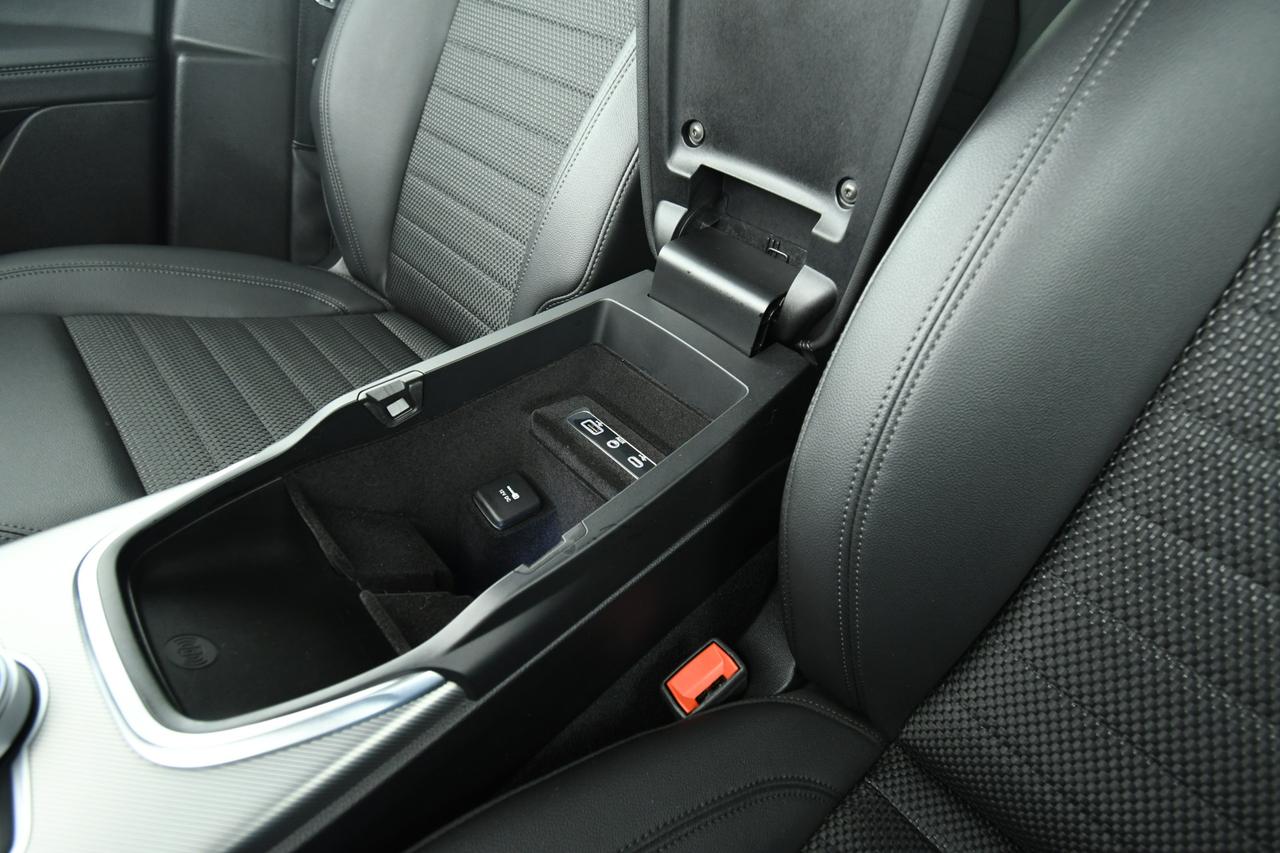 ALFA ROMEO Stelvio 2.2 t Sprint Q4 190cv auto ACC+CAMERA+C19"
