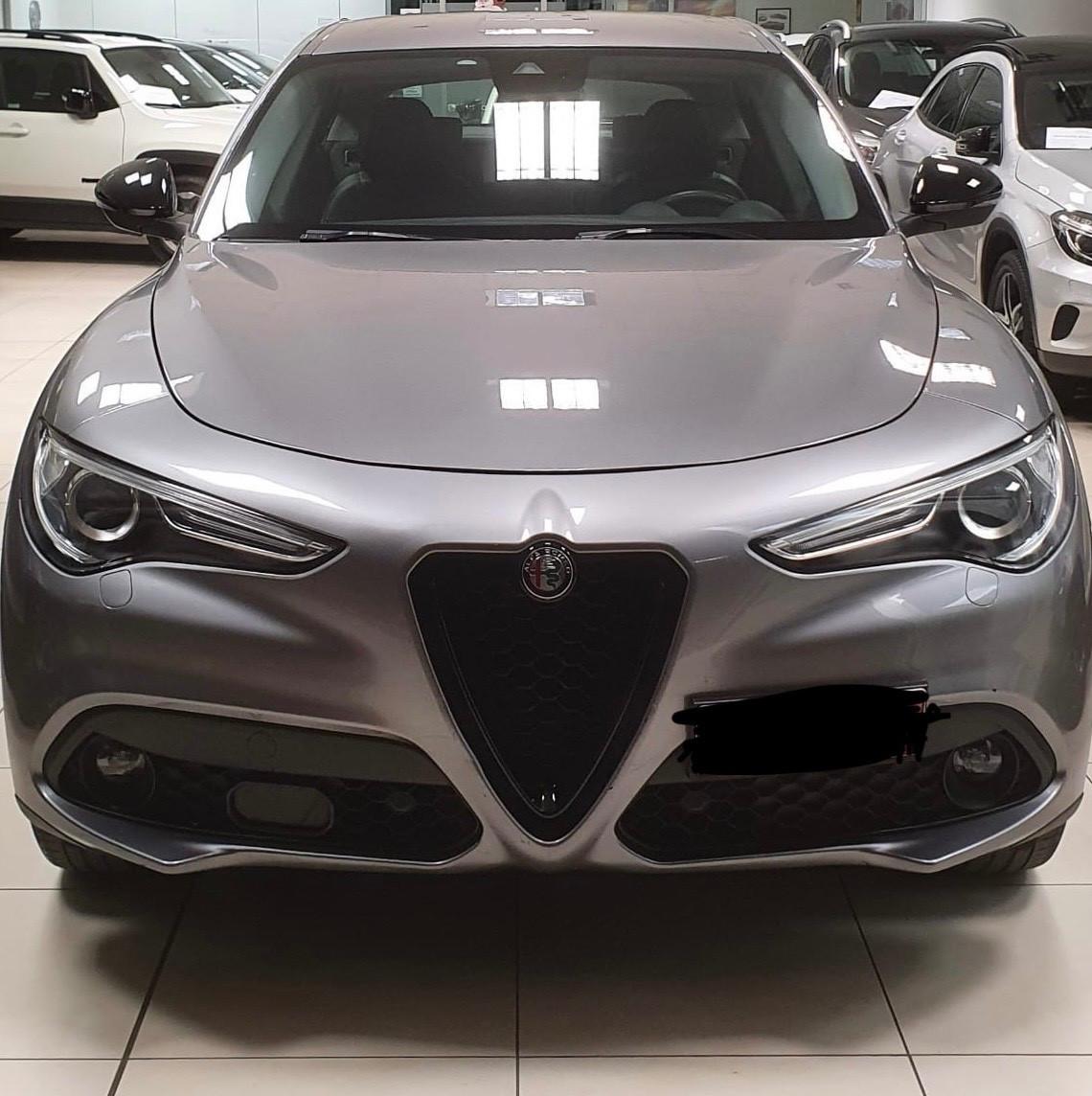 Alfa Romeo Stelvio 2.2 Turbodiesel 210 CV AT8 Q4 Business