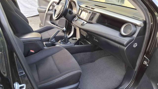 TOYOTA RAV 4 MY23 2.0 D-4D 2WD 20TH ANNIVERSARY