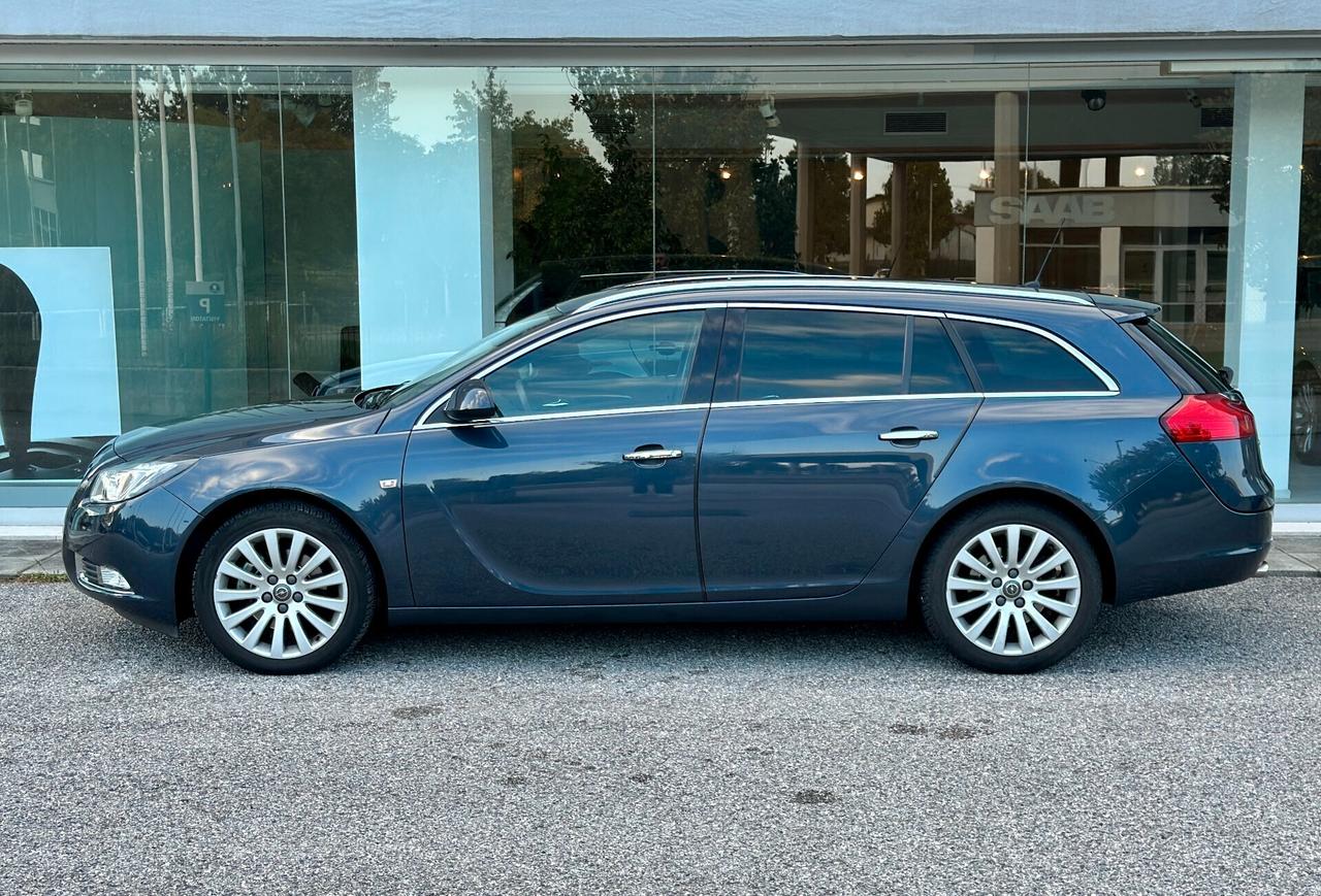 Opel Insignia 2.0 Turbo Sports Tourer Cosmo 220 CV