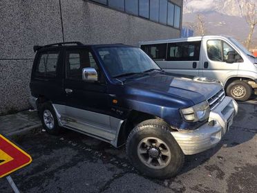 Mitsubishi Pajero Metal Top 2.5 tdi GLS autocarro