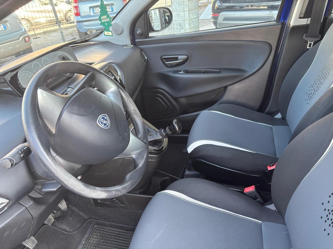 Lancia Ypsilon 1.3 MJT 16V 95 CV 5 porte S&S Elefantino