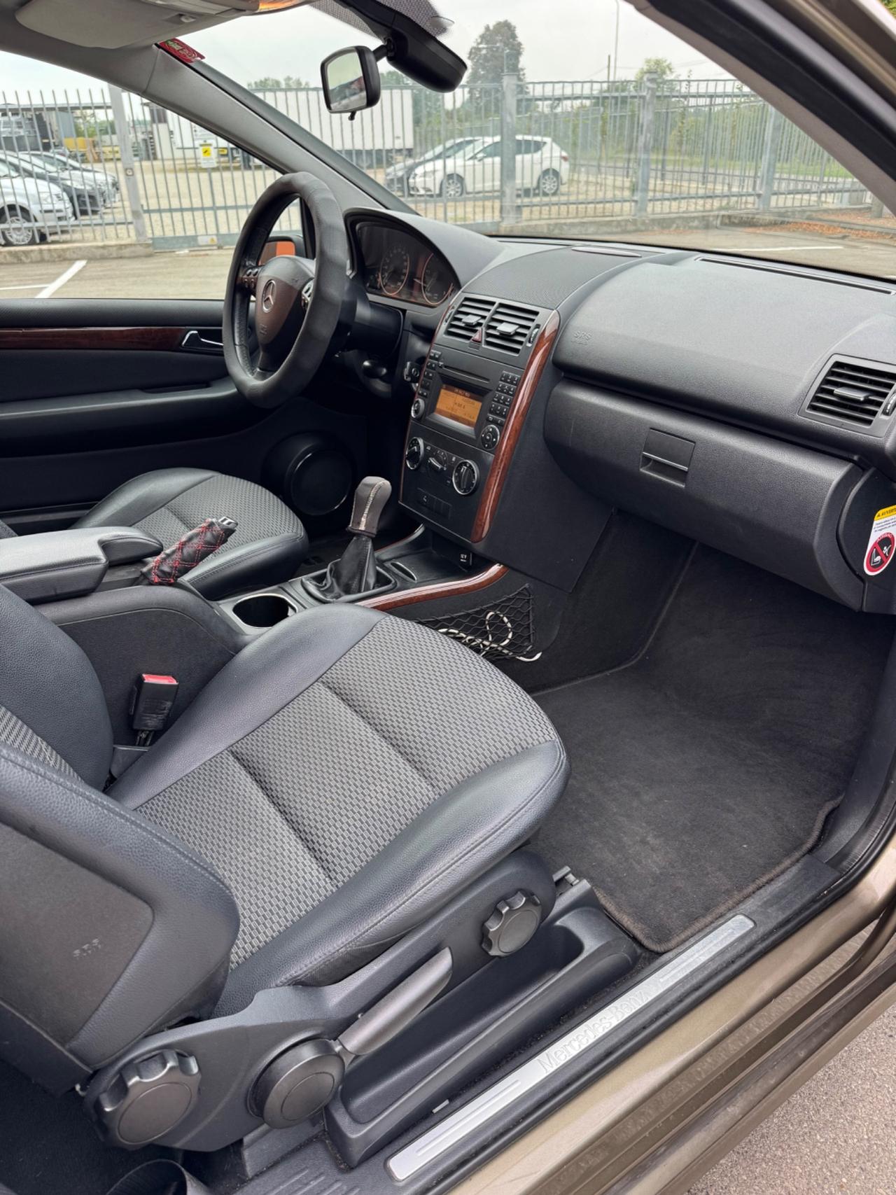 Mercedes-benz A 180 CDI Coupé Elegance