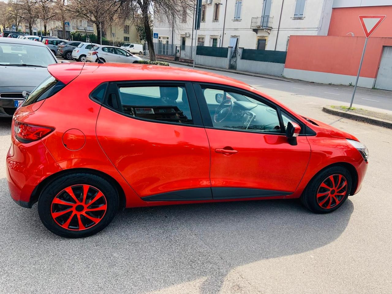 Renault Clio 1.5 Diesel euro 6 75cv