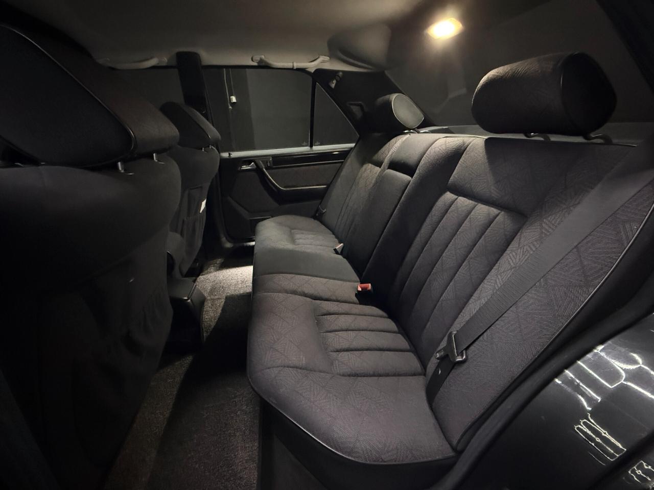 Mercedes-benz E 200 ALLESTIMENTO AMG