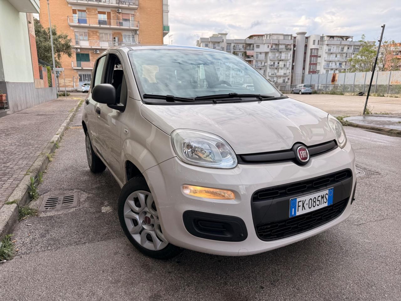 Fiat Panda Restayling 0.9Benz/Metano Full Lounge