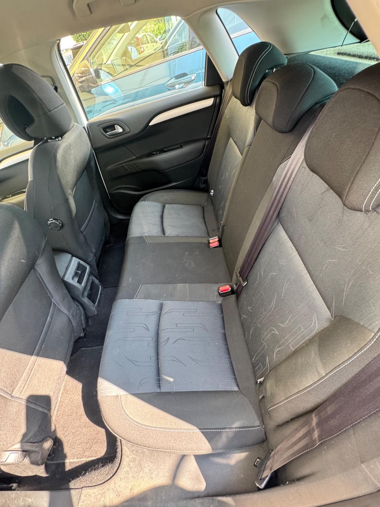 Citroen C4 1.6 e-HDi 115 airdream Exclusive
